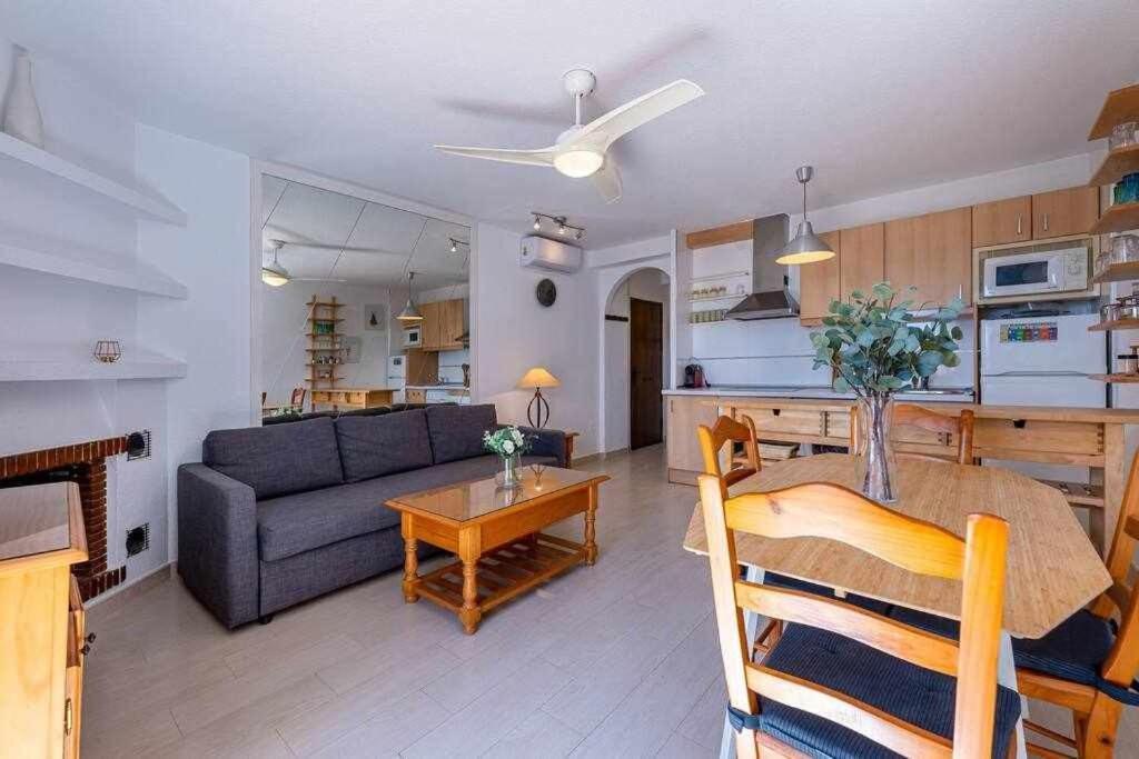 Apartment 797 Hr - Pueblo Evita- Andalusian With Terrace. *
