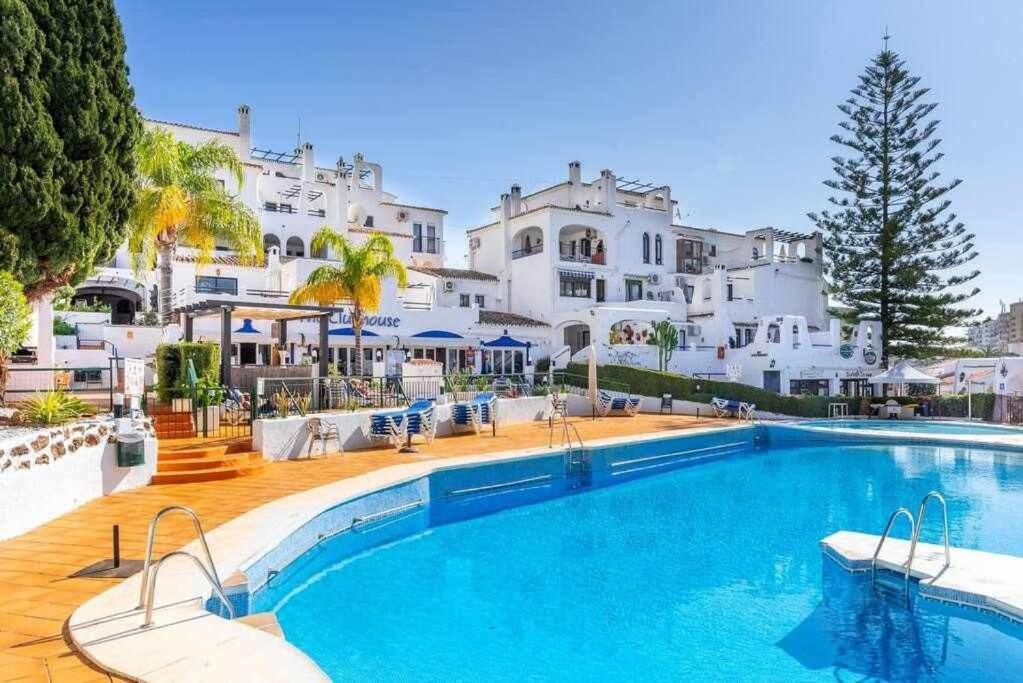 797 Hr - Pueblo Evita- Andalusian With Terrace. Benalmádena